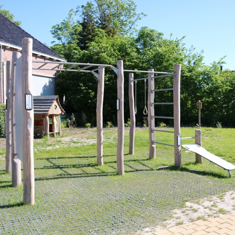 Sport & Fitness robinia - Ried