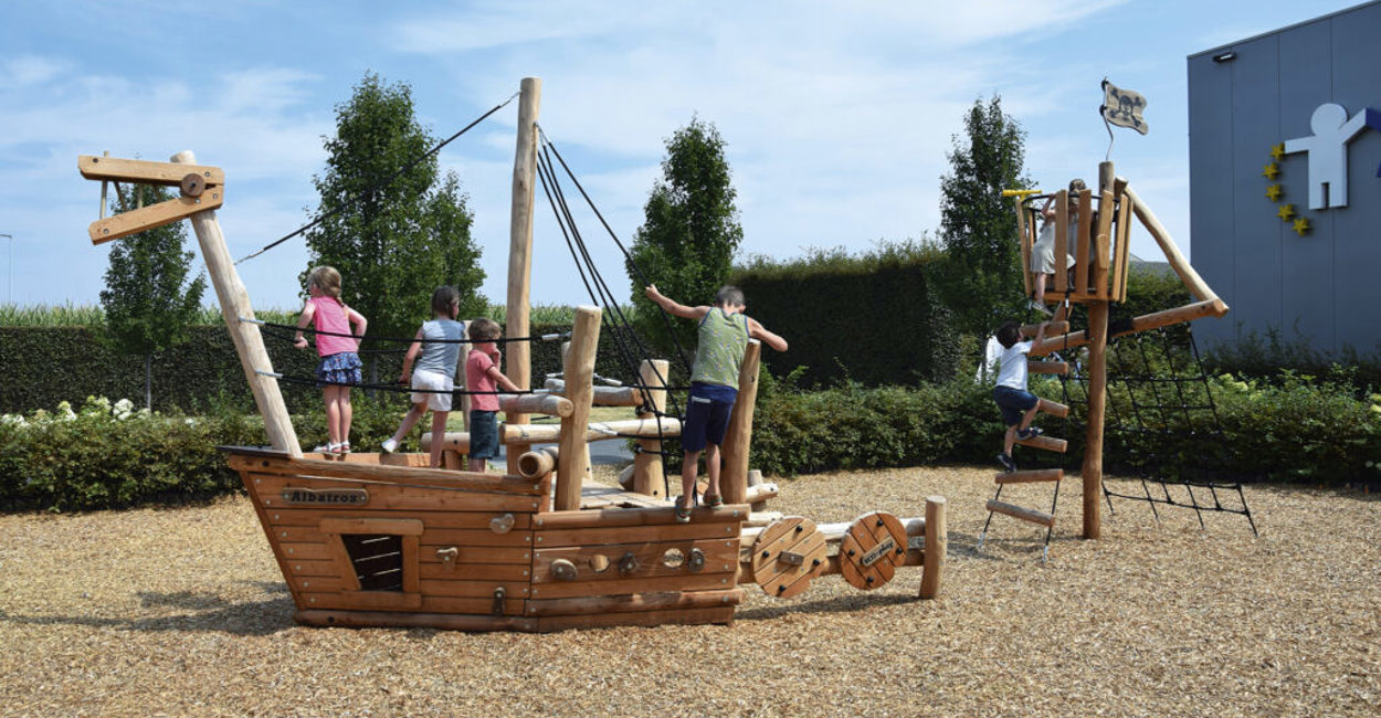 Robinia Speelschip Boot