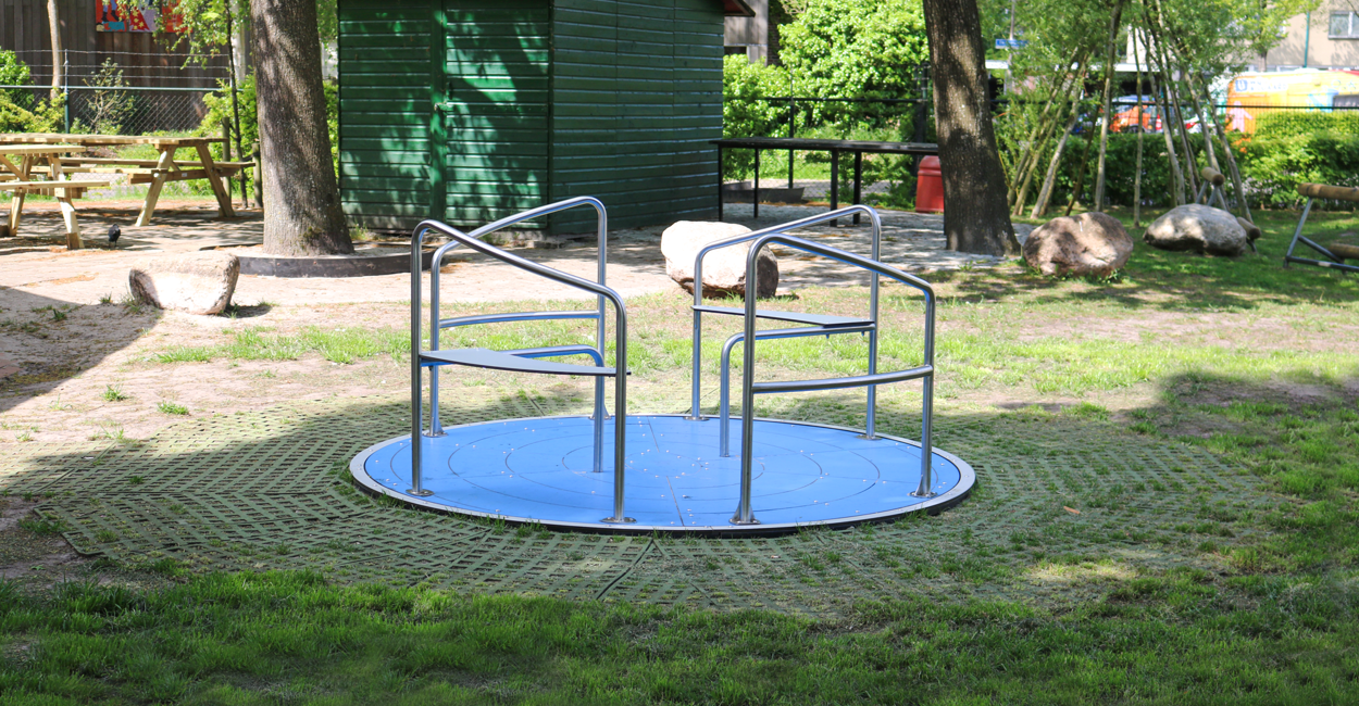 Draaicarrousel voor inclusief spelen!