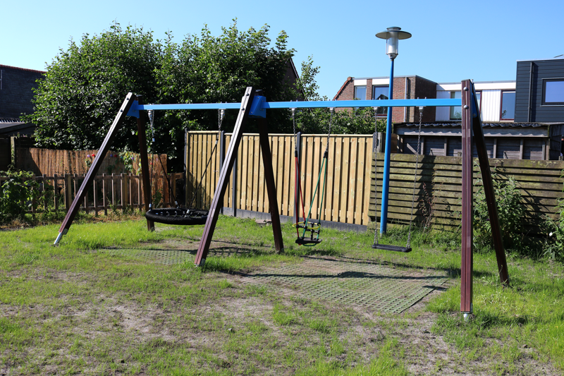 Houten schommel vogelnest en regulier - Hallum