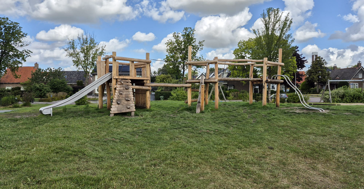 Een complete speeltuin voor buurt en school
