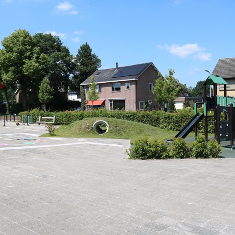 Schoolplein - Surhuizum (1)