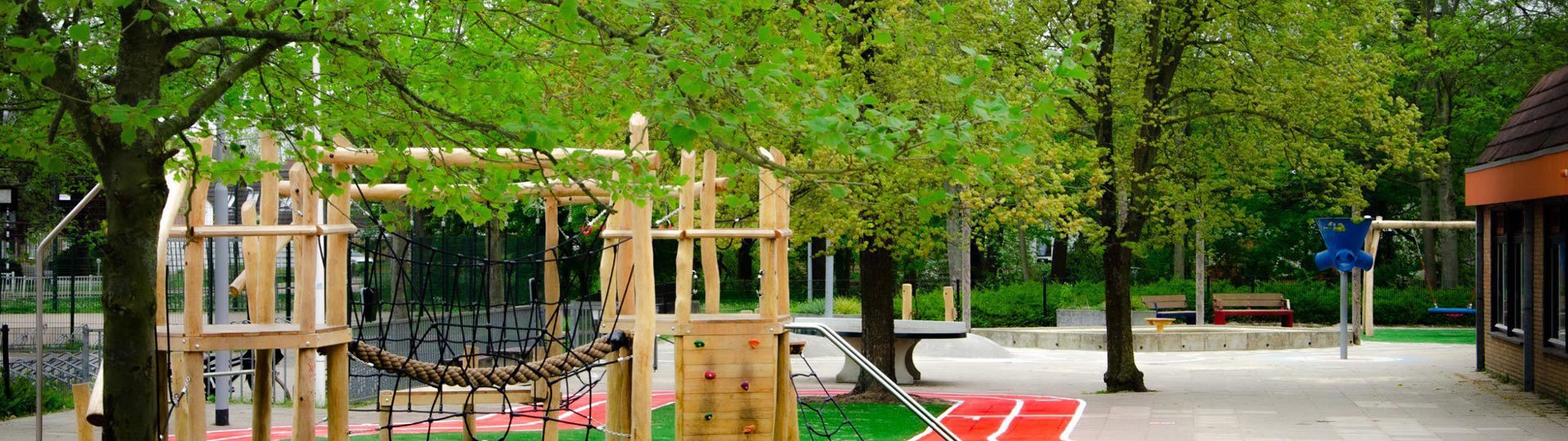 Robinia Klimtoestel Met Hardloopbaan