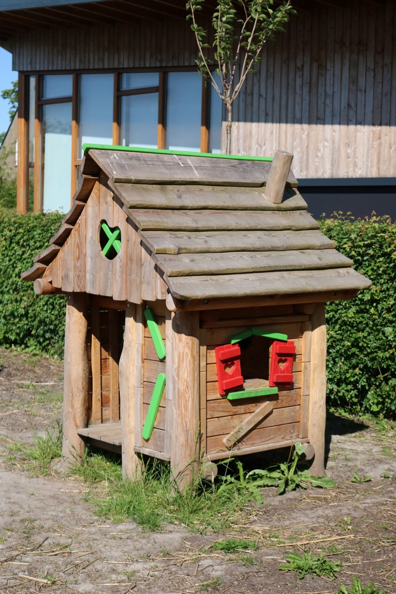 Speelhuisje robinia - Ried (1)